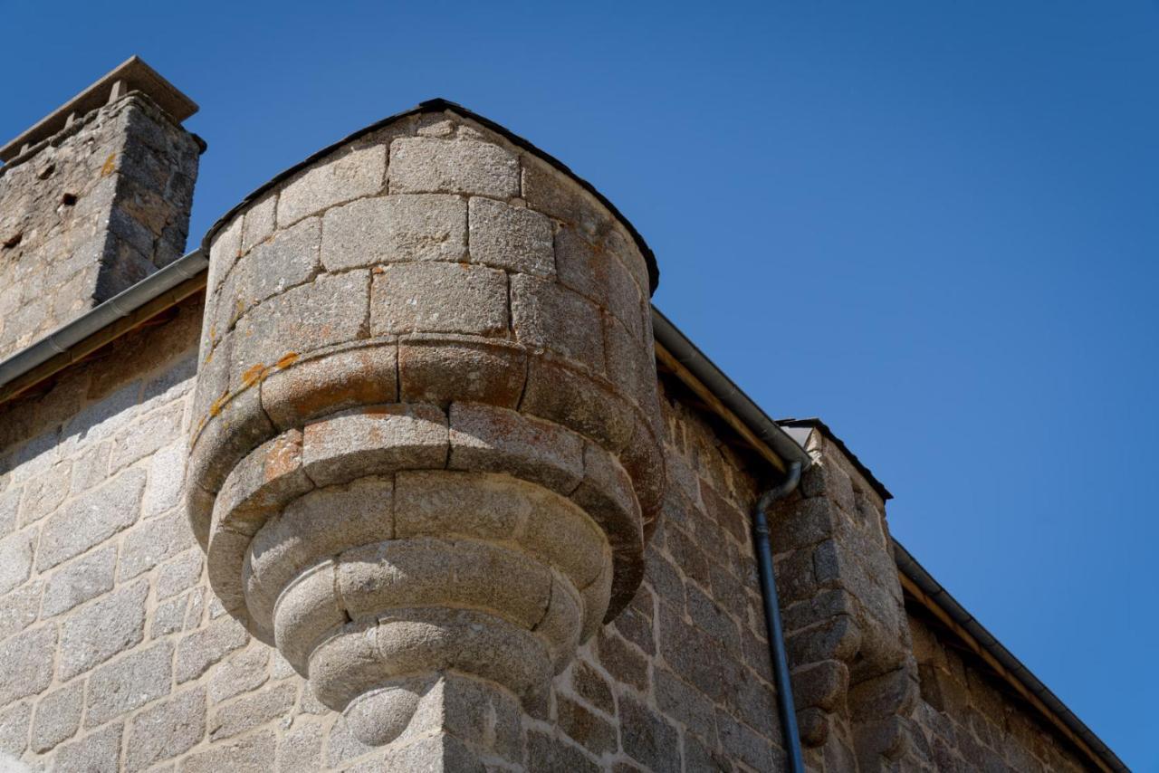 Le Petit Chateau Du Villard Le Malzieu-Forain Luaran gambar