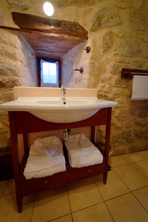 Le Petit Chateau Du Villard Le Malzieu-Forain Luaran gambar