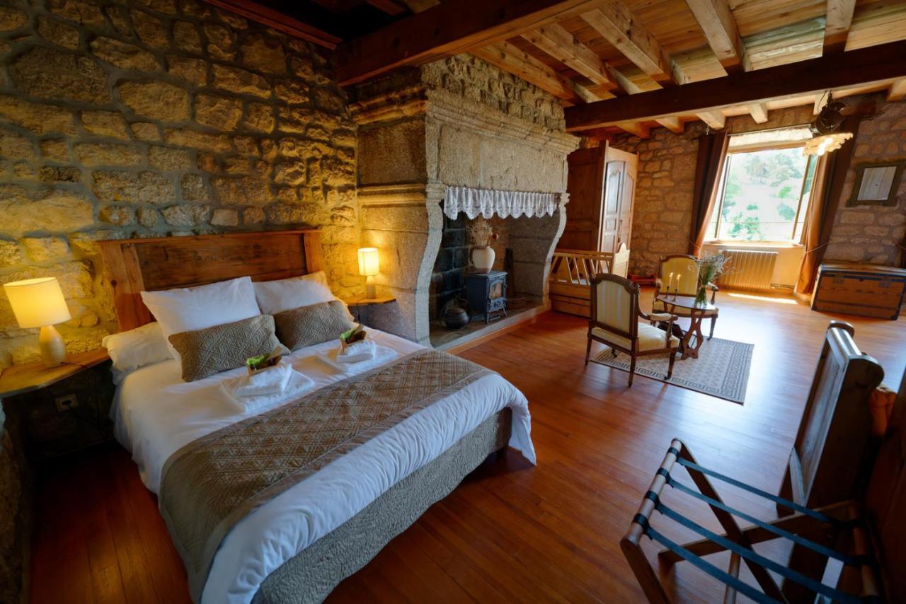 Le Petit Chateau Du Villard Le Malzieu-Forain Luaran gambar